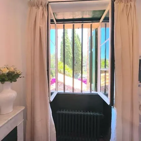 Villa Magdala-Chambre D'Hote 4 3*