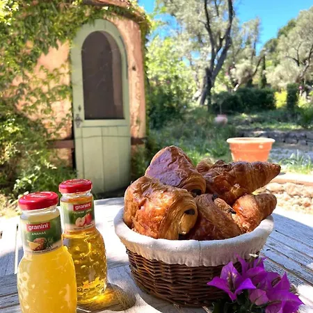 Bed & Breakfast Villa Magdala-Chambre D'Hote 4